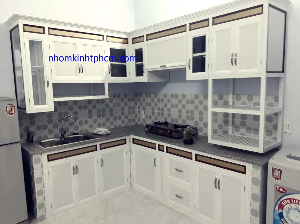 hình ảnh tủ bếp nhôm kính nội thất nhà bếp cao cấp