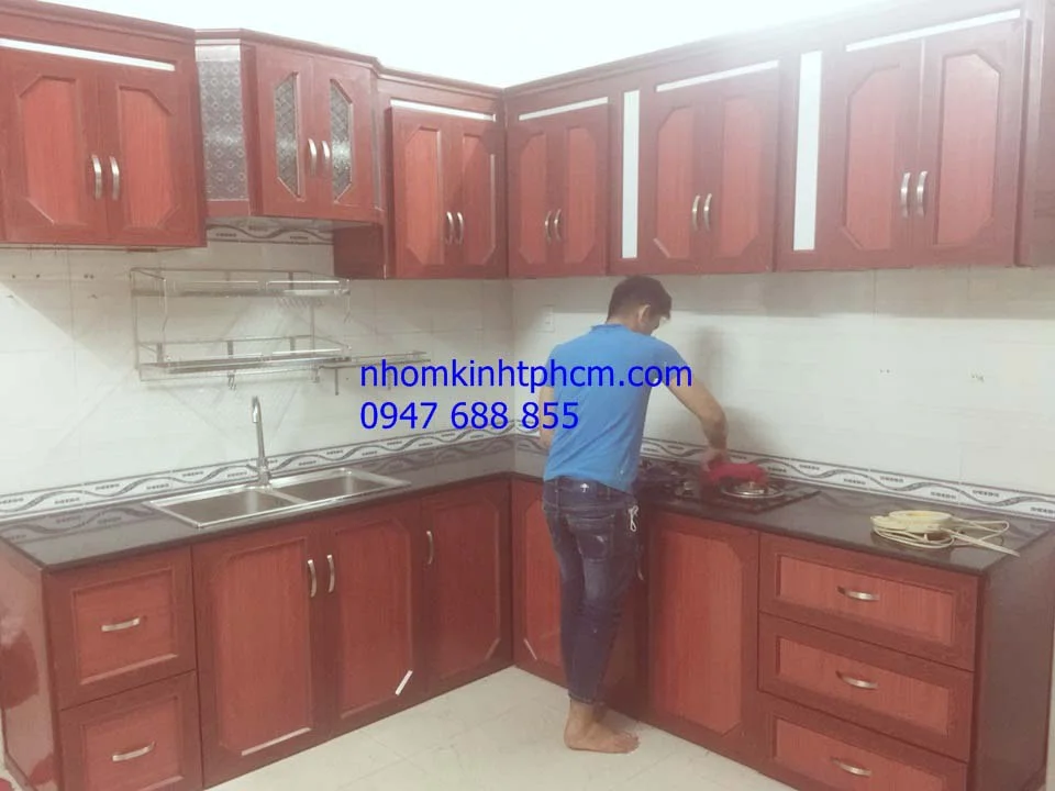 tủ bếp bằng kính cường lực các mẫu tủ bếp đẹp hiện đại