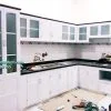 làm tủ bếp nhôm kính