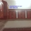 Tủ bếp nhôm vân gỗ mẫu hiện đại